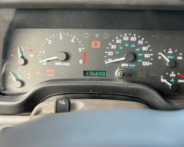 Червоний Джип Wrangler, об'ємом двигуна 2.5 л та пробігом 177 тис. км за 15500 $, фото 14 на Automoto.ua