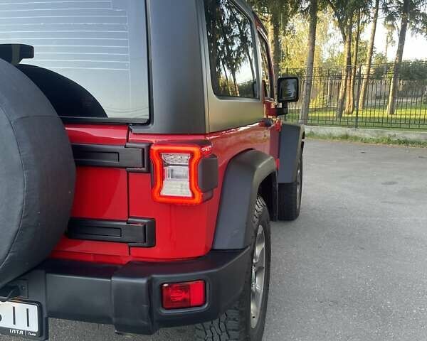 Красный Джип Вранглер, объемом двигателя 2.78 л и пробегом 100 тыс. км за 32999 $, фото 13 на Automoto.ua