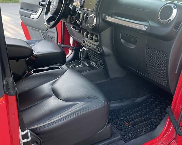 Красный Джип Вранглер, объемом двигателя 2.78 л и пробегом 100 тыс. км за 32999 $, фото 20 на Automoto.ua