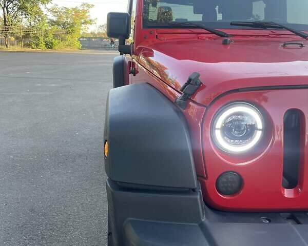 Красный Джип Вранглер, объемом двигателя 2.78 л и пробегом 100 тыс. км за 32999 $, фото 15 на Automoto.ua