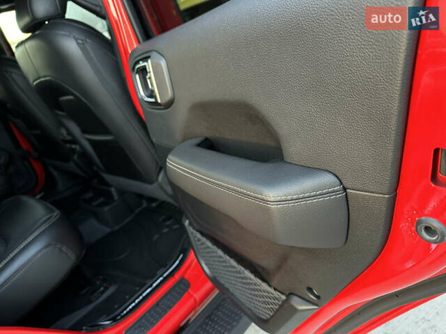 Джип Вранглер 2019 в Киеве на Automoto.ua Красный Джип Вранглер, объемом двигателя 2 л и пробегом 53 тыс. км за 36500 $, фото 59 на Automoto.ua