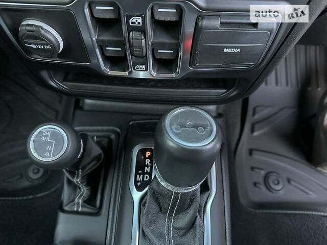 Джип Вранглер 2019 в Киеве на Automoto.ua Красный Джип Вранглер, объемом двигателя 2 л и пробегом 53 тыс. км за 36500 $, фото 78 на Automoto.ua