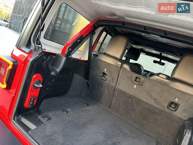 Джип Вранглер 2019 в Киеве на Automoto.ua Красный Джип Вранглер, объемом двигателя 2 л и пробегом 53 тыс. км за 36500 $, фото 53 на Automoto.ua