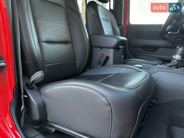 Джип Вранглер 2019 в Киеве на Automoto.ua Красный Джип Вранглер, объемом двигателя 2 л и пробегом 53 тыс. км за 36500 $, фото 73 на Automoto.ua