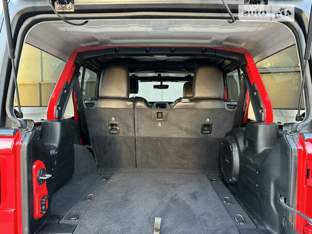 Джип Вранглер 2019 в Киеве на Automoto.ua Красный Джип Вранглер, объемом двигателя 2 л и пробегом 53 тыс. км за 36500 $, фото 56 на Automoto.ua