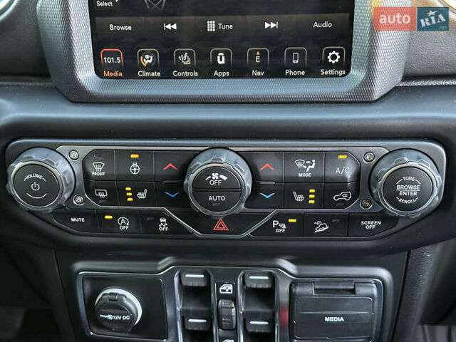 Джип Вранглер 2019 в Киеве на Automoto.ua Красный Джип Вранглер, объемом двигателя 2 л и пробегом 53 тыс. км за 36500 $, фото 80 на Automoto.ua