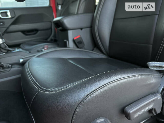 Джип Вранглер 2019 в Киеве на Automoto.ua Красный Джип Вранглер, объемом двигателя 2 л и пробегом 53 тыс. км за 36500 $, фото 42 на Automoto.ua