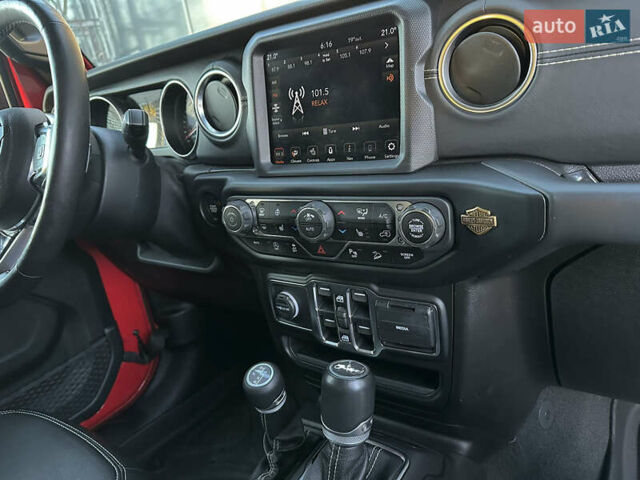 Джип Вранглер 2019 в Киеве на Automoto.ua Красный Джип Вранглер, объемом двигателя 2 л и пробегом 53 тыс. км за 36500 $, фото 75 на Automoto.ua