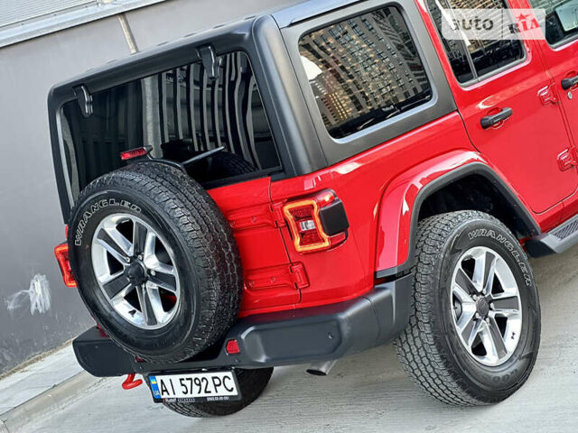 Червоний Джип Wrangler, об'ємом двигуна 2 л та пробігом 53 тис. км за 41500 $, фото 16 на Automoto.ua