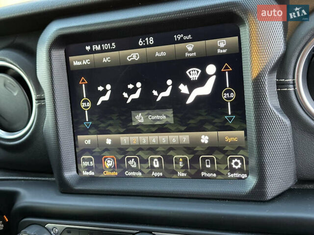 Джип Вранглер 2019 в Киеве на Automoto.ua Красный Джип Вранглер, объемом двигателя 2 л и пробегом 53 тыс. км за 36500 $, фото 81 на Automoto.ua