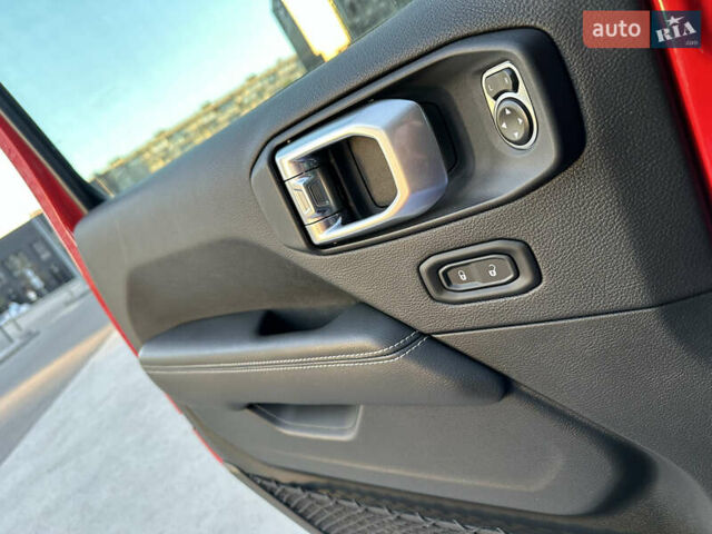 Джип Вранглер 2019 в Киеве на Automoto.ua Красный Джип Вранглер, объемом двигателя 2 л и пробегом 53 тыс. км за 36500 $, фото 45 на Automoto.ua