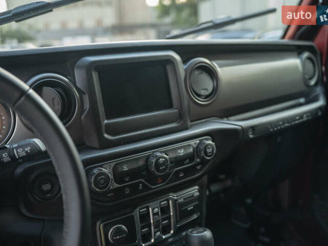 Червоний Джип Wrangler, об'ємом двигуна 3.6 л та пробігом 62 тис. км за 35800 $, фото 25 на Automoto.ua