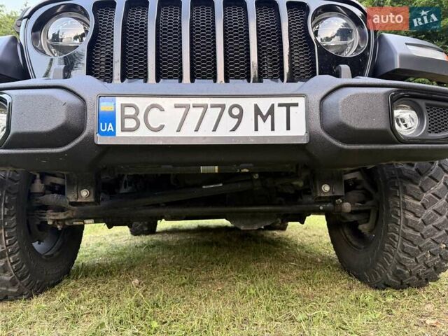 Червоний Джип Wrangler, об'ємом двигуна 3.6 л та пробігом 38 тис. км за 48900 $, фото 20 на Automoto.ua