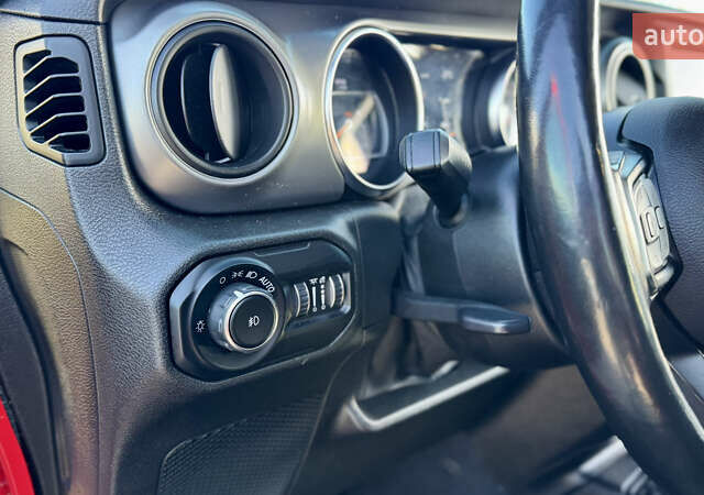 Красный Джип Вранглер, объемом двигателя 2 л и пробегом 72 тыс. км за 36000 $, фото 35 на Automoto.ua