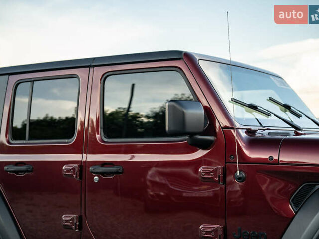 Червоний Джип Wrangler, об'ємом двигуна 3.6 л та пробігом 62 тис. км за 35800 $, фото 14 на Automoto.ua