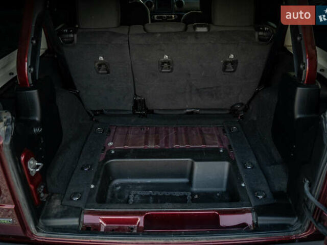 Червоний Джип Wrangler, об'ємом двигуна 3.6 л та пробігом 62 тис. км за 35800 $, фото 33 на Automoto.ua