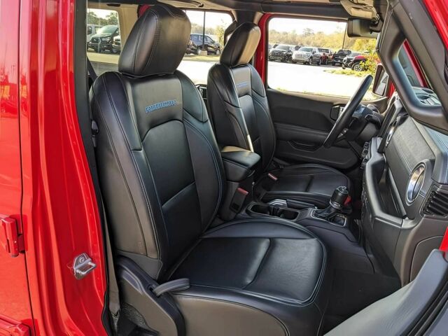 Красный Джип Вранглер, объемом двигателя 0 л и пробегом 11 тыс. км за 18700 $, фото 10 на Automoto.ua