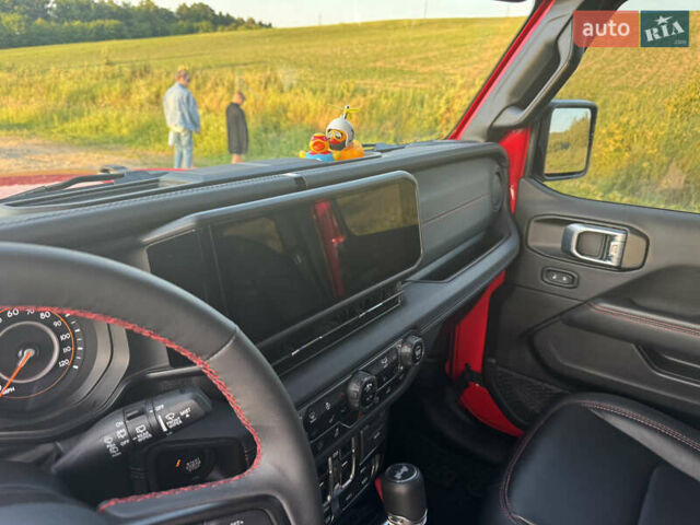 Красный Джип Вранглер, объемом двигателя 3.6 л и пробегом 4 тыс. км за 70000 $, фото 18 на Automoto.ua