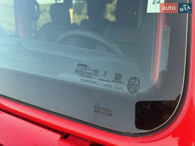 Красный Джип Вранглер, объемом двигателя 3.6 л и пробегом 4 тыс. км за 70000 $, фото 7 на Automoto.ua