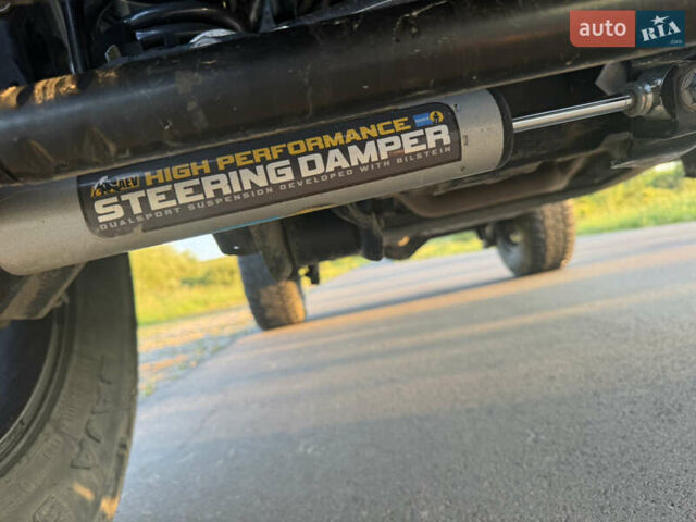 Красный Джип Вранглер, объемом двигателя 3.6 л и пробегом 4 тыс. км за 70000 $, фото 21 на Automoto.ua