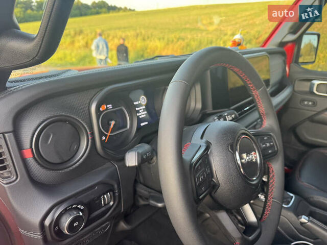 Красный Джип Вранглер, объемом двигателя 3.6 л и пробегом 4 тыс. км за 70000 $, фото 19 на Automoto.ua