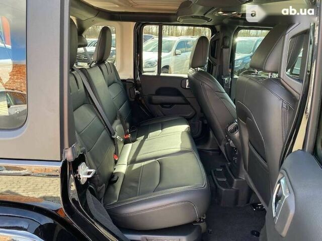 Джип Вранглер, объемом двигателя 2 л и пробегом 4 тыс. км за 68000 $, фото 29 на Automoto.ua