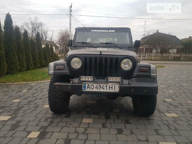 Джип Wrangler, об'ємом двигуна 4 л та пробігом 227 тис. км за 10500 $, фото 1 на Automoto.ua