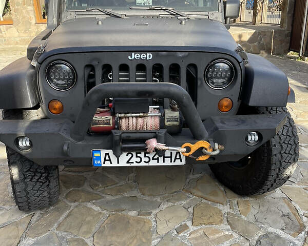 Джип Wrangler, об'ємом двигуна 3.8 л та пробігом 178 тис. км за 19500 $, фото 4 на Automoto.ua