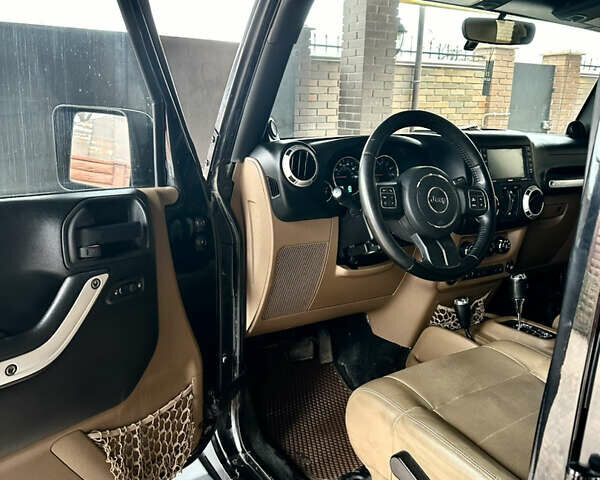 Джип Wrangler, об'ємом двигуна 3.6 л та пробігом 260 тис. км за 22500 $, фото 10 на Automoto.ua