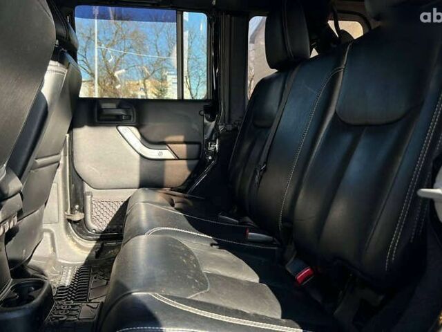 Джип Wrangler, об'ємом двигуна 3.6 л та пробігом 158 тис. км за 21000 $, фото 15 на Automoto.ua