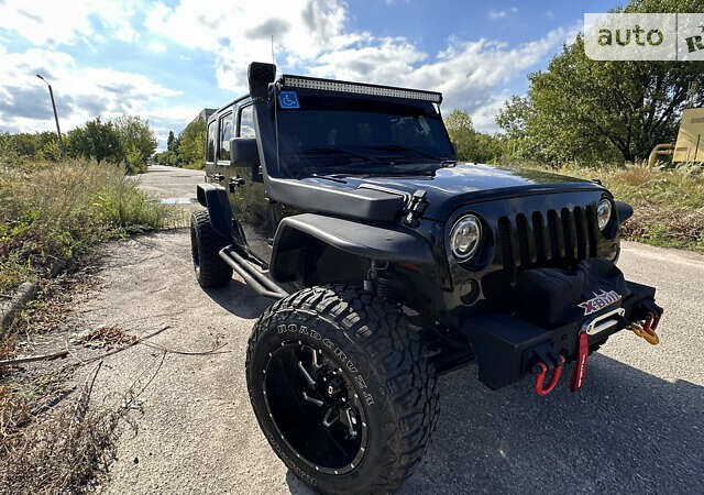 Джип Wrangler, об'ємом двигуна 3.6 л та пробігом 89 тис. км за 29000 $, фото 56 на Automoto.ua