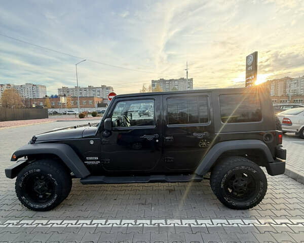 Джип Вранглер, объемом двигателя 3.6 л и пробегом 170 тыс. км за 26000 $, фото 4 на Automoto.ua