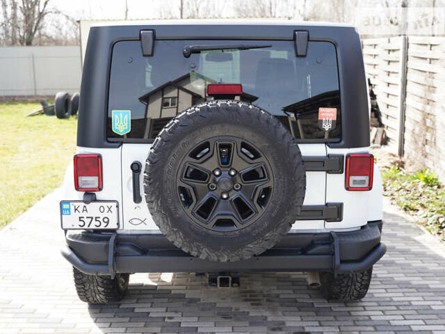 Джип Wrangler, об'ємом двигуна 3.6 л та пробігом 93 тис. км за 25000 $, фото 6 на Automoto.ua