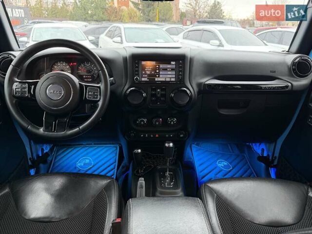 Джип Вранглер, объемом двигателя 3.6 л и пробегом 160 тыс. км за 25000 $, фото 16 на Automoto.ua