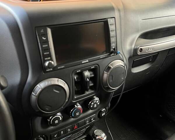 Джип Wrangler, об'ємом двигуна 3.6 л та пробігом 36 тис. км за 33900 $, фото 11 на Automoto.ua