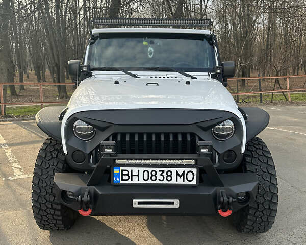 Джип Wrangler, об'ємом двигуна 3.6 л та пробігом 77 тис. км за 36500 $, фото 1 на Automoto.ua