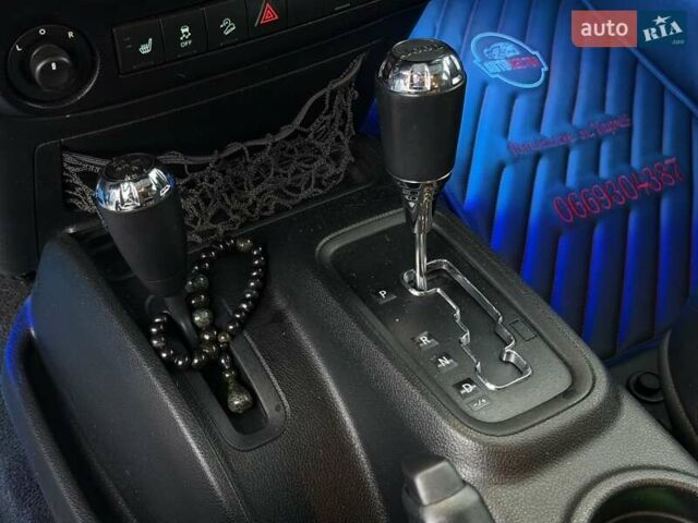 Джип Вранглер, объемом двигателя 3.6 л и пробегом 160 тыс. км за 25000 $, фото 27 на Automoto.ua