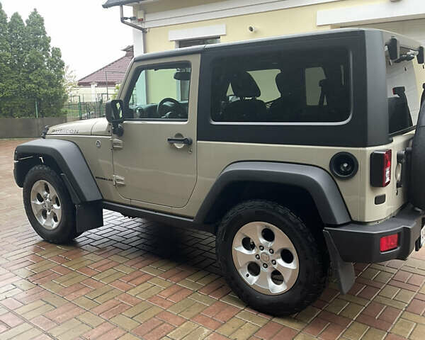 Джип Wrangler, об'ємом двигуна 2.78 л та пробігом 53 тис. км за 40000 $, фото 2 на Automoto.ua