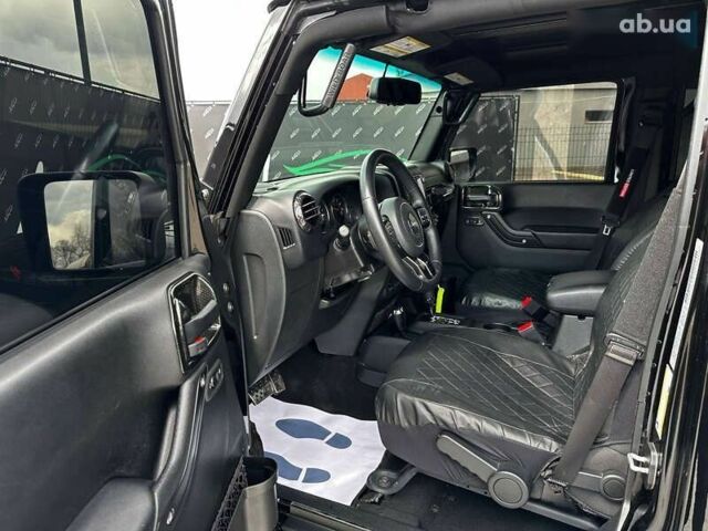Джип Wrangler, об'ємом двигуна 3.6 л та пробігом 54 тис. км за 35500 $, фото 12 на Automoto.ua
