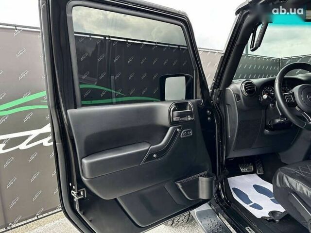 Джип Wrangler, об'ємом двигуна 3.6 л та пробігом 54 тис. км за 35500 $, фото 16 на Automoto.ua