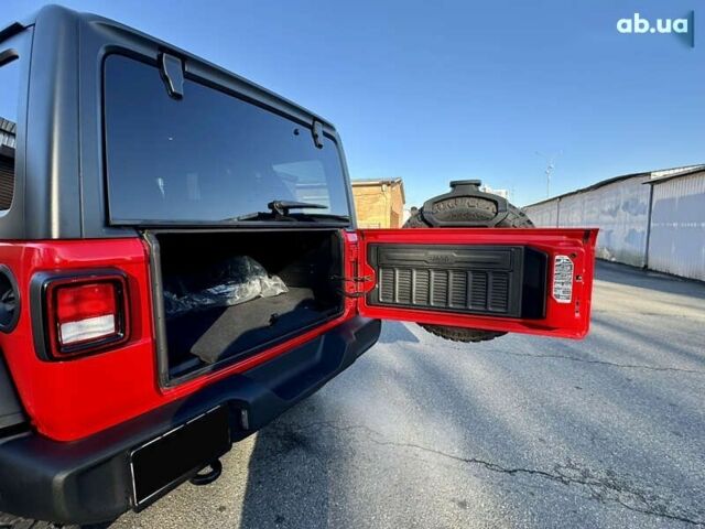 Джип Вранглер, объемом двигателя 2 л и пробегом 72 тыс. км за 36000 $, фото 18 на Automoto.ua