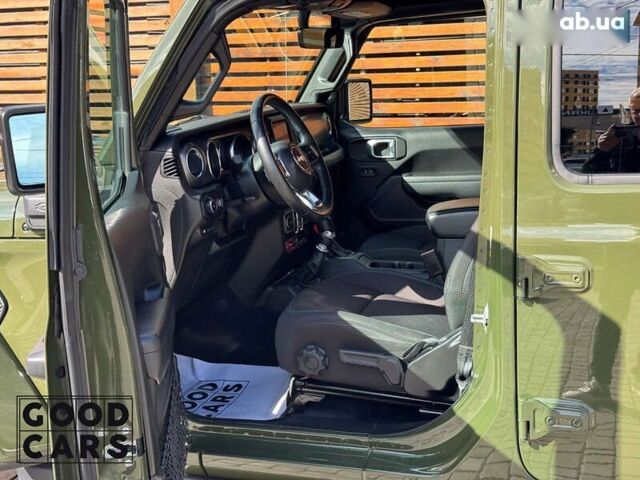 Джип Wrangler, об'ємом двигуна 0 л та пробігом 31 тис. км за 45000 $, фото 14 на Automoto.ua