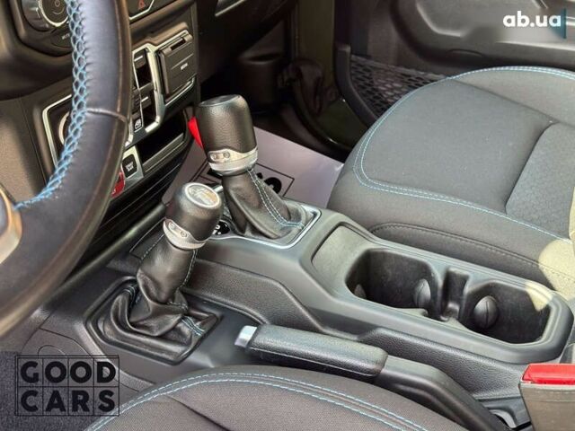 Джип Wrangler, об'ємом двигуна 0 л та пробігом 31 тис. км за 45000 $, фото 24 на Automoto.ua