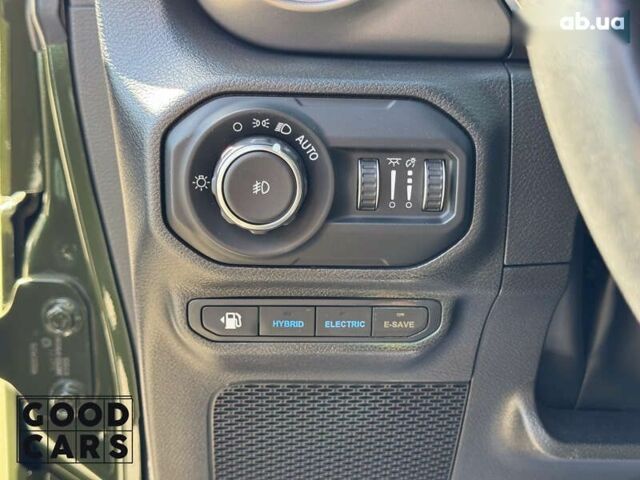 Джип Wrangler, об'ємом двигуна 0 л та пробігом 31 тис. км за 45000 $, фото 25 на Automoto.ua