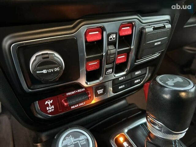 Джип Wrangler, об'ємом двигуна 0 л та пробігом 75 тис. км за 43500 $, фото 21 на Automoto.ua