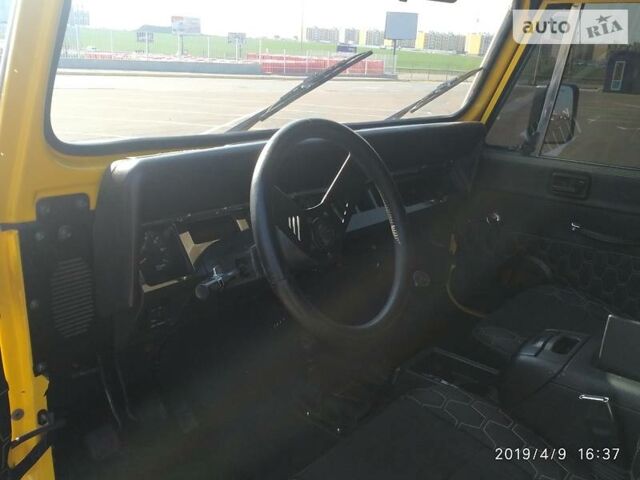 Жовтий Джип Wrangler, об'ємом двигуна 2.5 л та пробігом 180 тис. км за 14800 $, фото 15 на Automoto.ua