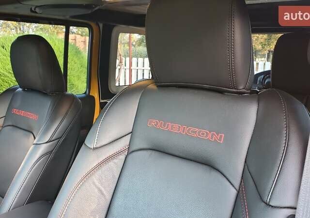 Жовтий Джип Wrangler, об'ємом двигуна 2 л та пробігом 10 тис. км за 60000 $, фото 11 на Automoto.ua