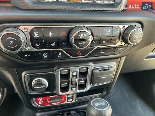 Жовтий Джип Wrangler, об'ємом двигуна 3 л та пробігом 22 тис. км за 53000 $, фото 19 на Automoto.ua