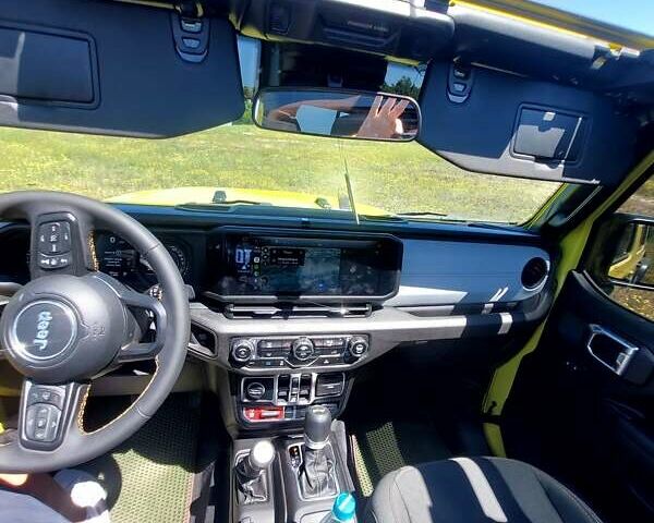 Жовтий Джип Wrangler, об'ємом двигуна 2 л та пробігом 4 тис. км за 50000 $, фото 16 на Automoto.ua