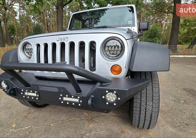 Сірий Джип Wrangler, об'ємом двигуна 3.8 л та пробігом 155 тис. км за 23900 $, фото 10 на Automoto.ua